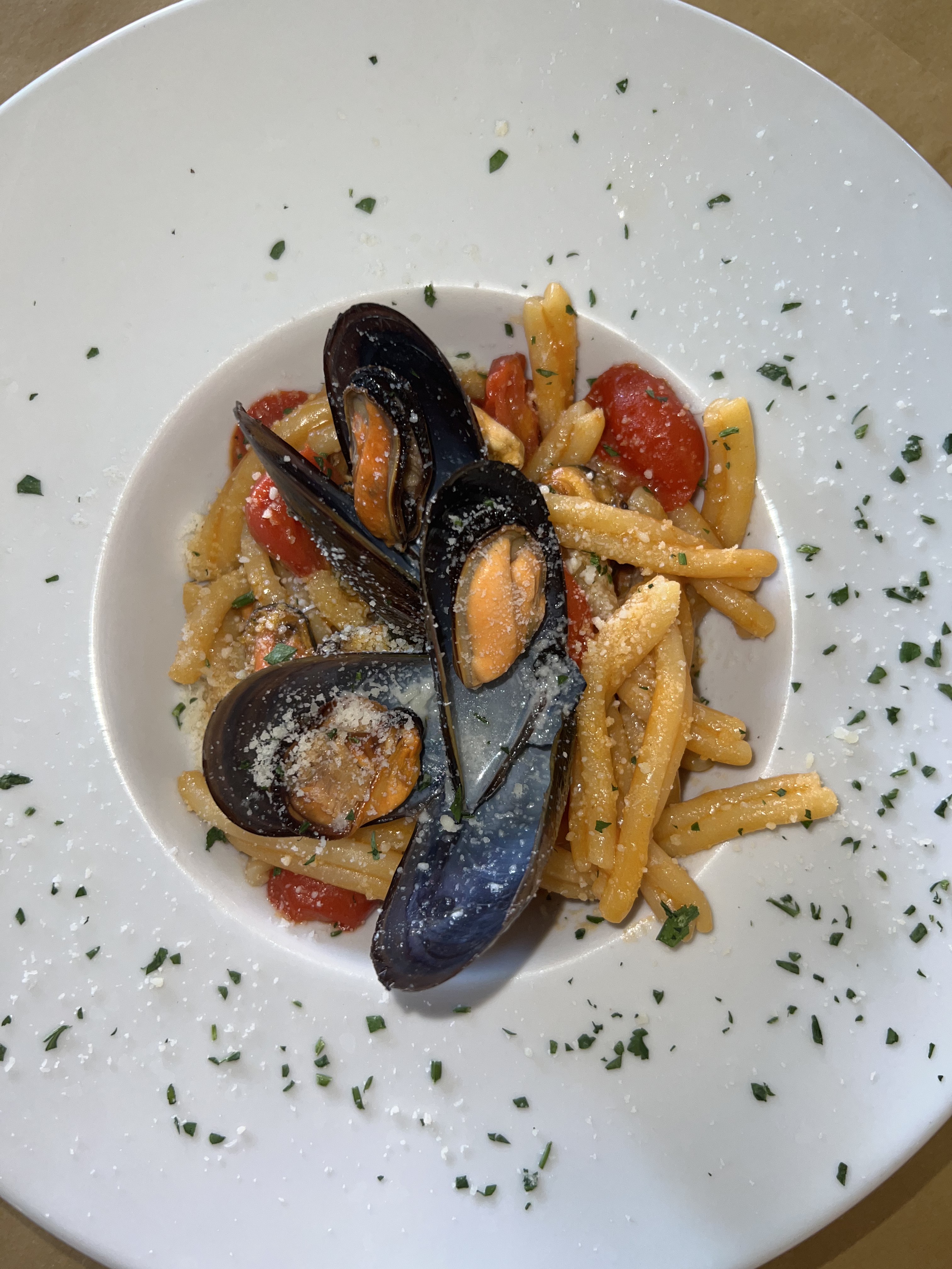Cozze, pachino e pecorino, l'accoppiata perfetta